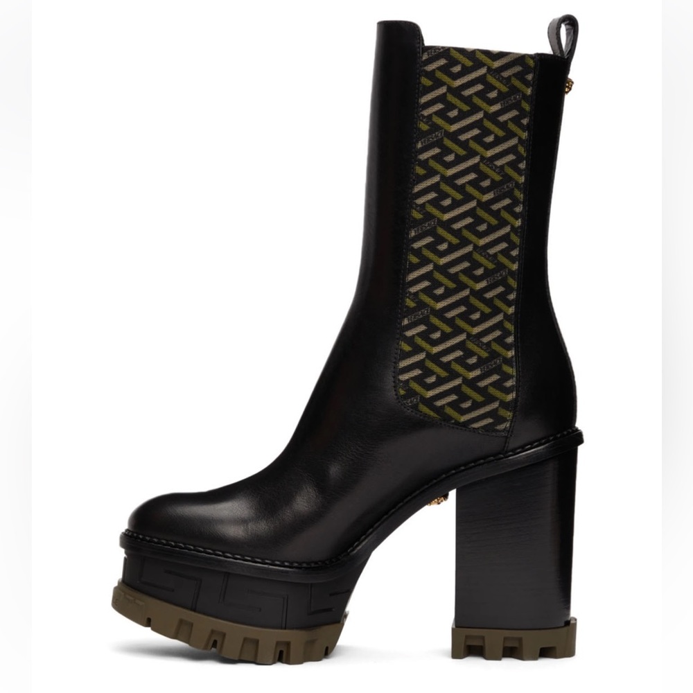 VERSACE
Black & Khaki La Greca Boots